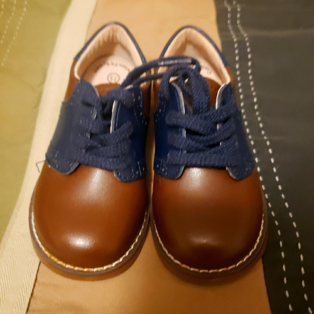 👞 shoes
